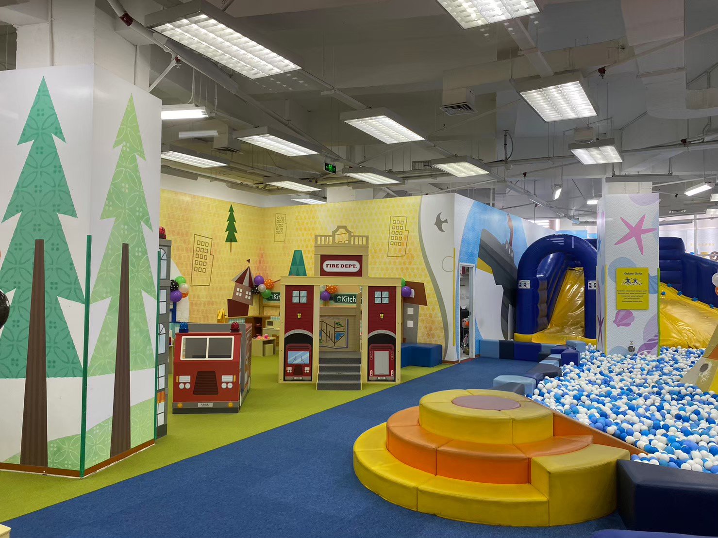 LINE_ALBUM_Re-opening 07.10.2023_251107_7